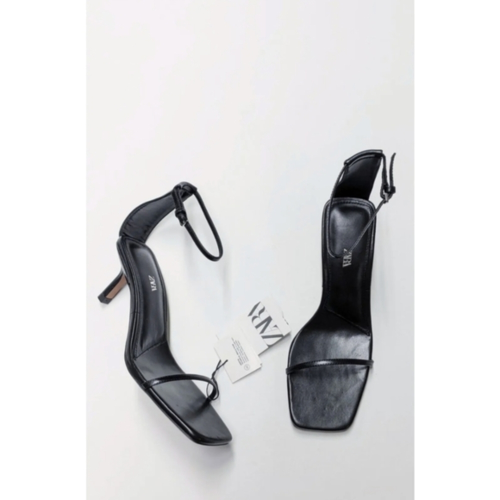 Zara Black Leather Minimalist Heeled Sandals Women's Size 6.5